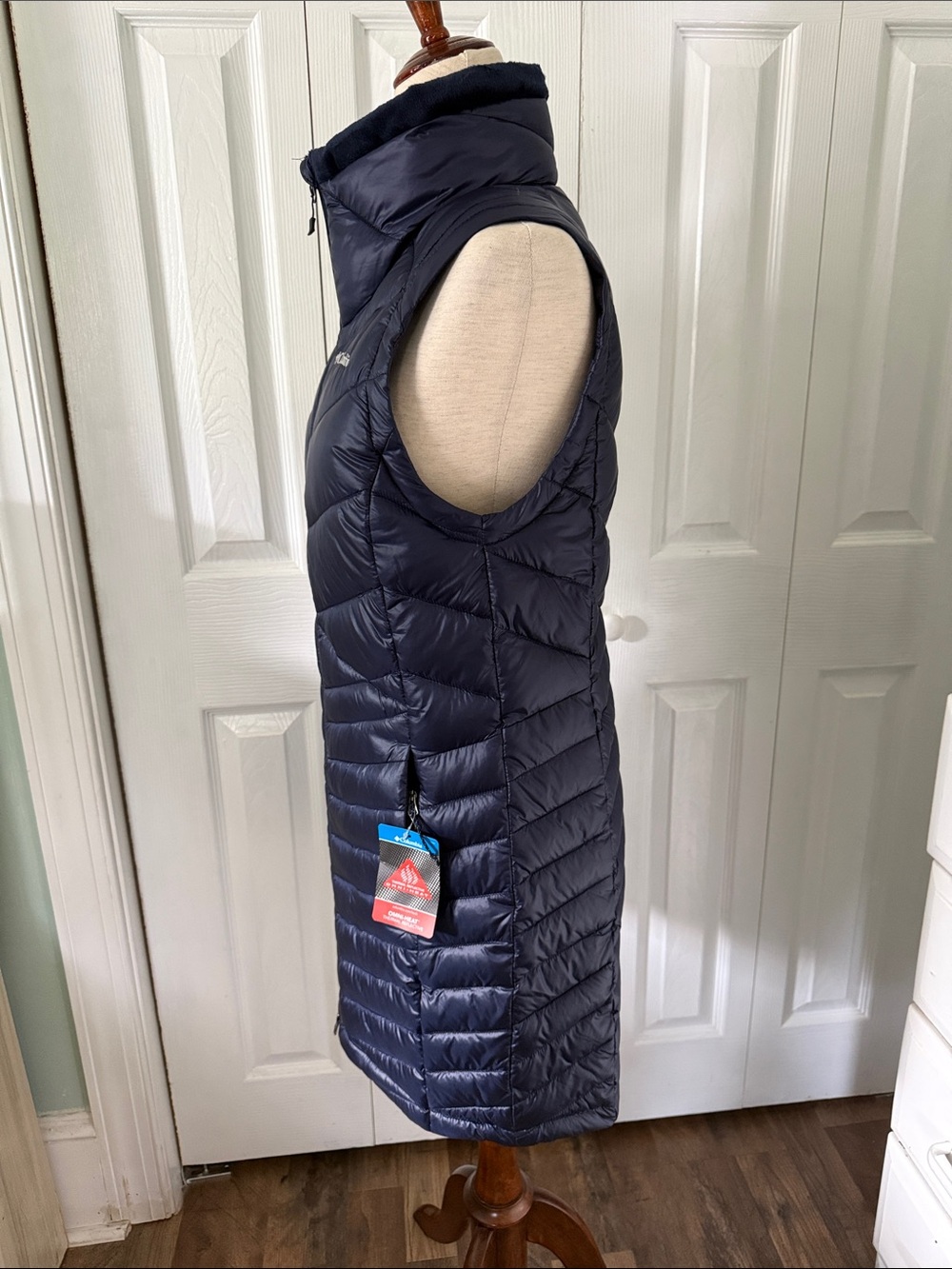 NWT Columbia Women’s Evening Shade EXS Long Vest Dark Blue Sz S - Picture 6 of 14